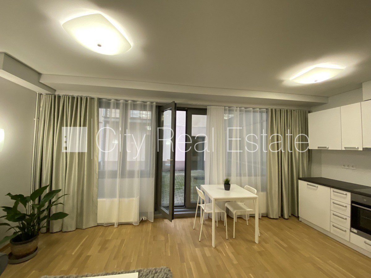 Commercial premises for rent in Riga, City Centre, 48 m², Photo 2 of 10