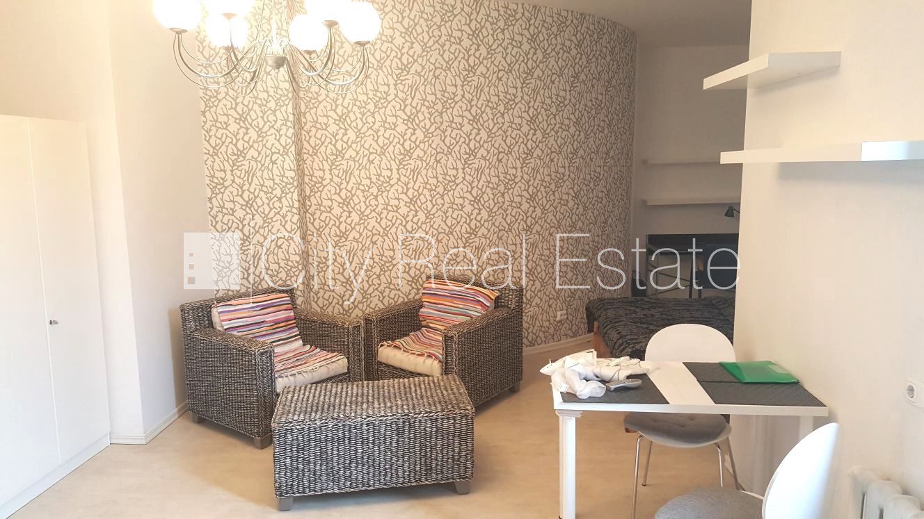 1-room apartment for rent in Riga, City Centre, 34 m², Photo 1 of 10