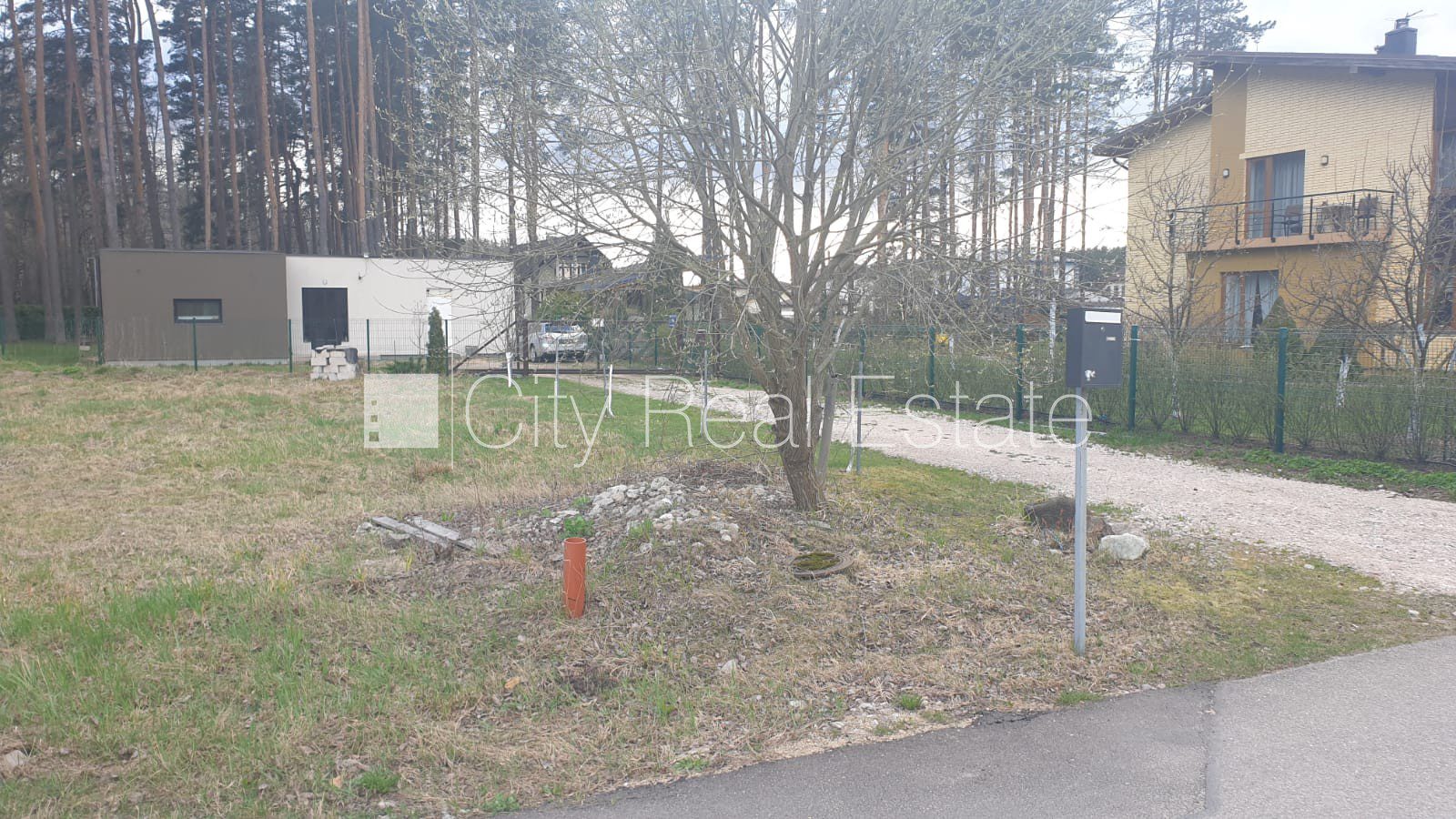 Maatükk Babītes pagasts, 1221 m², müük, Foto 1 / 10