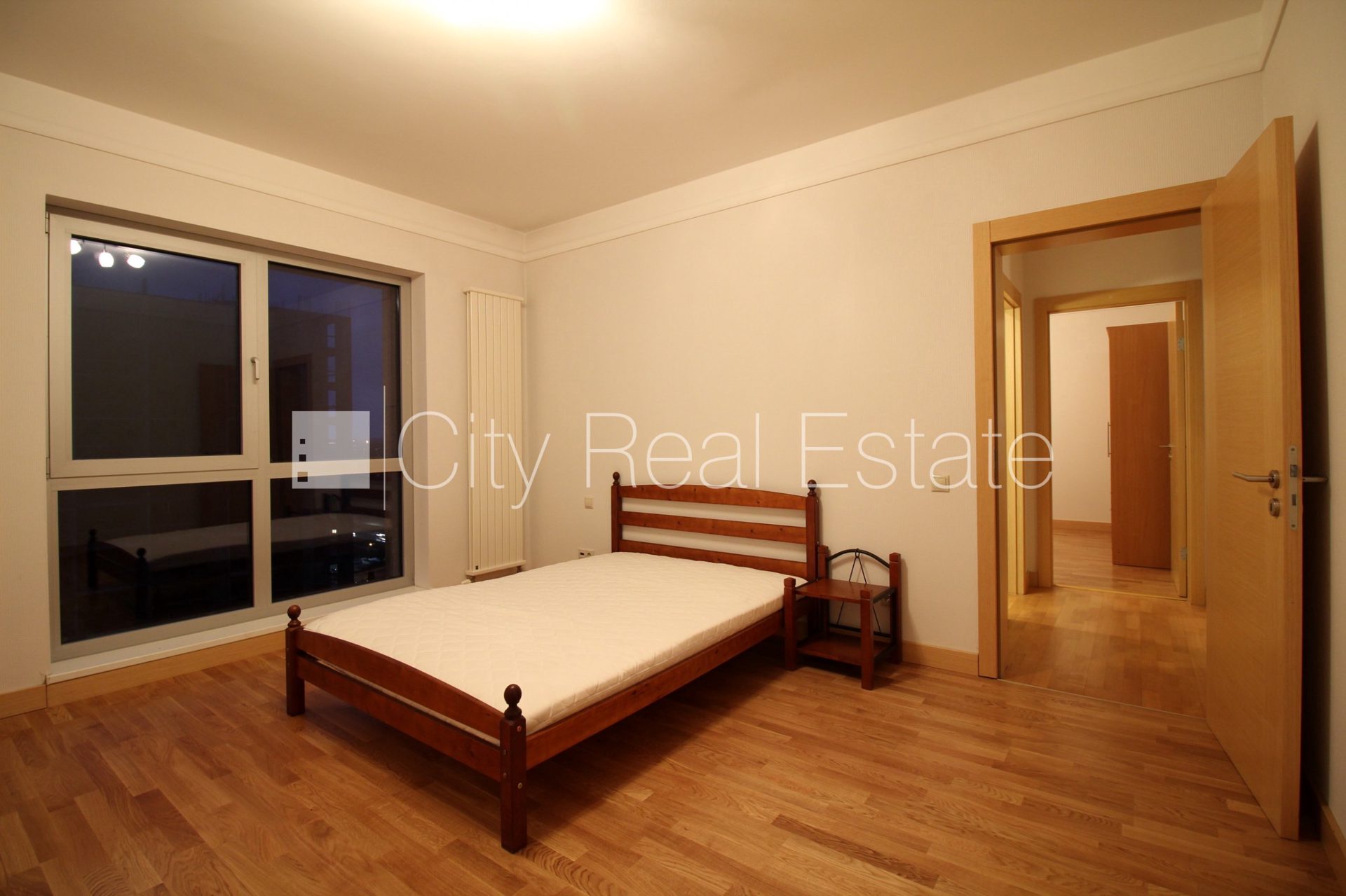 3 istabu dzīvoklis Rīga, Šampēteris, 89 m², izīrē, Foto 7 no 10