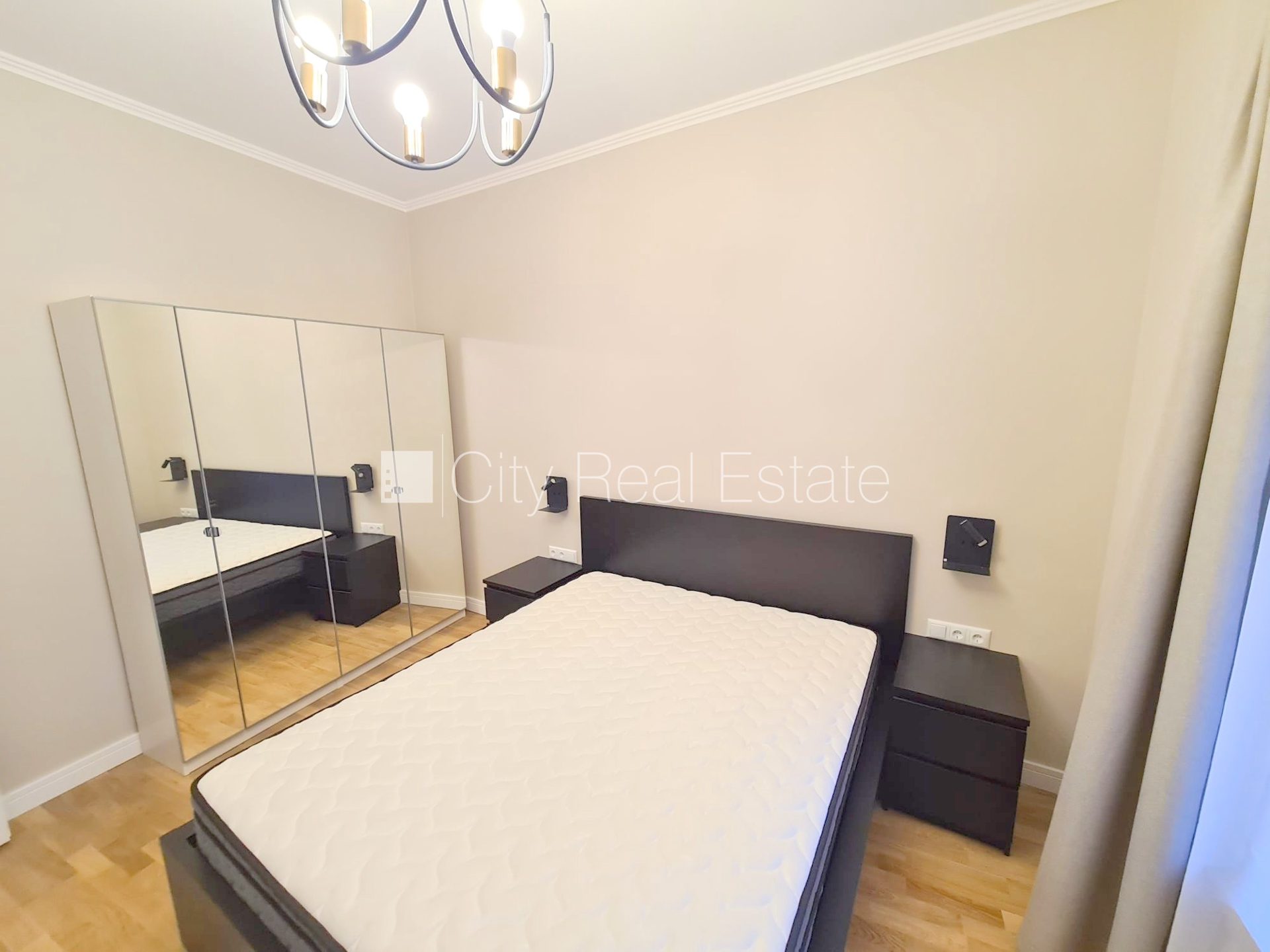 2-комнатная квартира в Рига, Старая Рига, 44 м², аренда, Фото 1 из 10