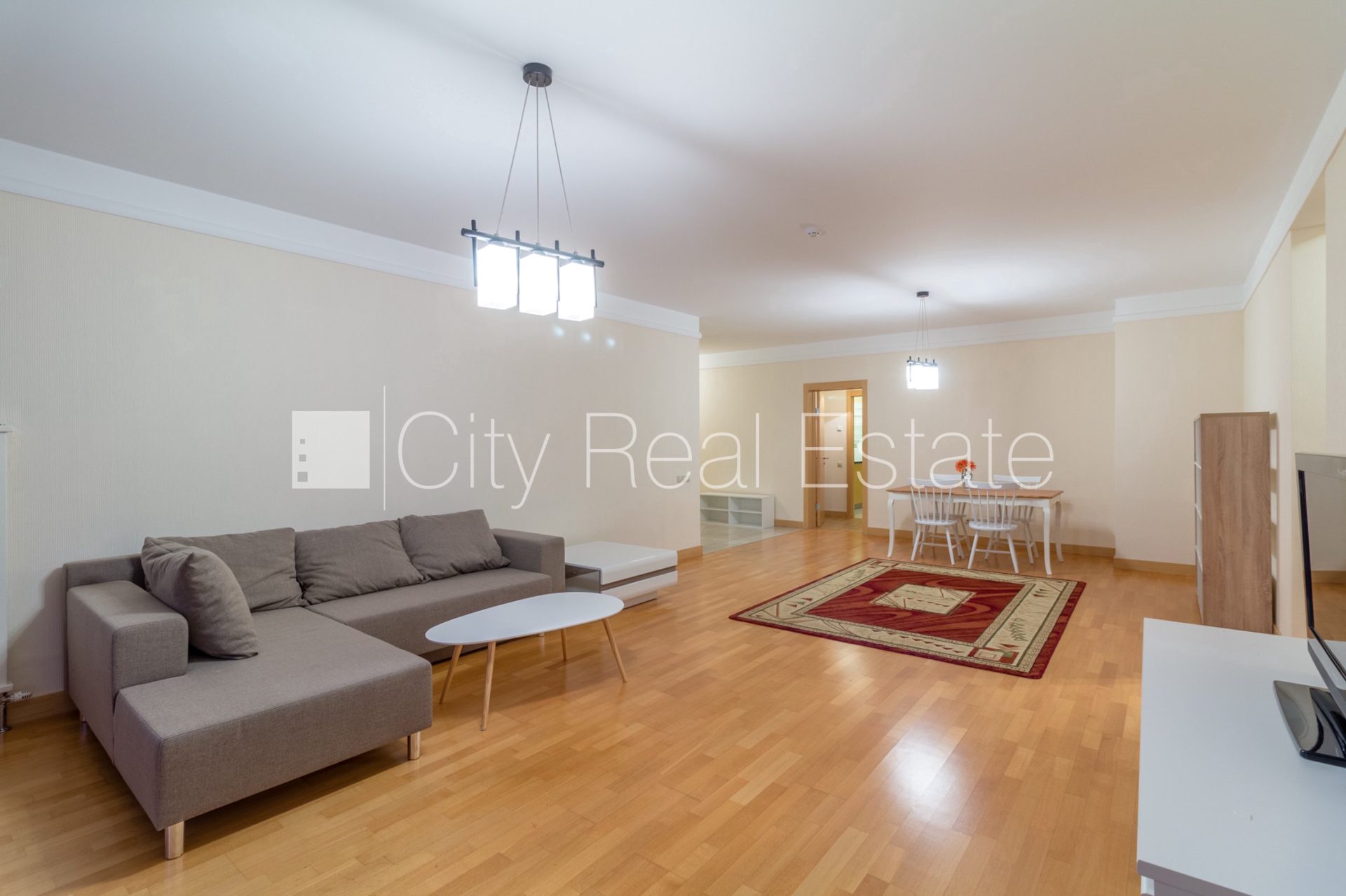 4-комнатная квартира в Рига, Шампетерис, 122 м², продажа, Фото 3 из 10