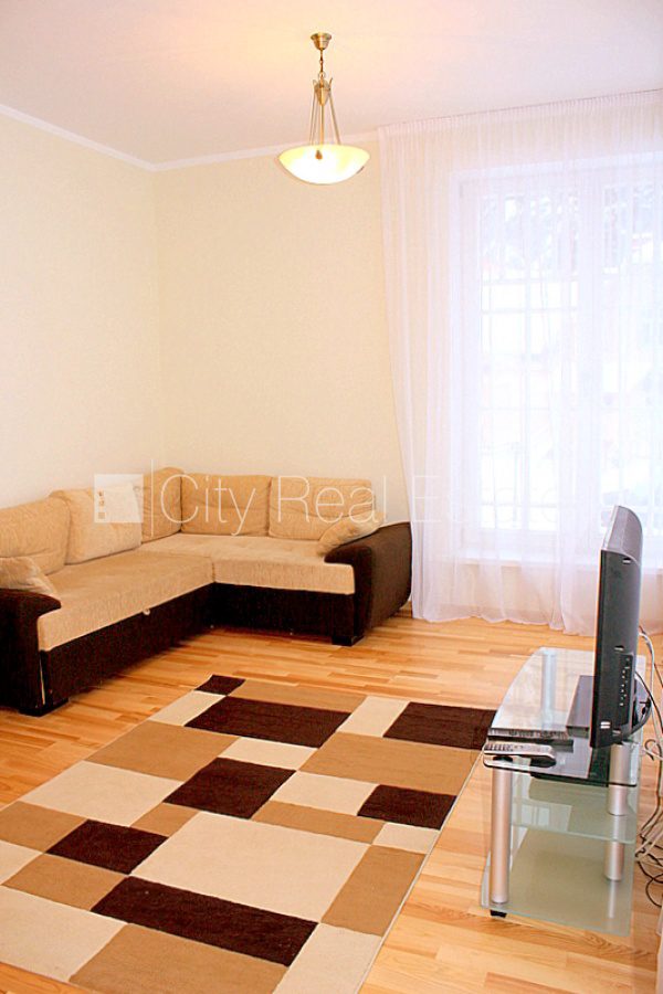 4-комнатная квартира в Юрмала, Булдури, 91 м², аренда, Фото 3 из 8