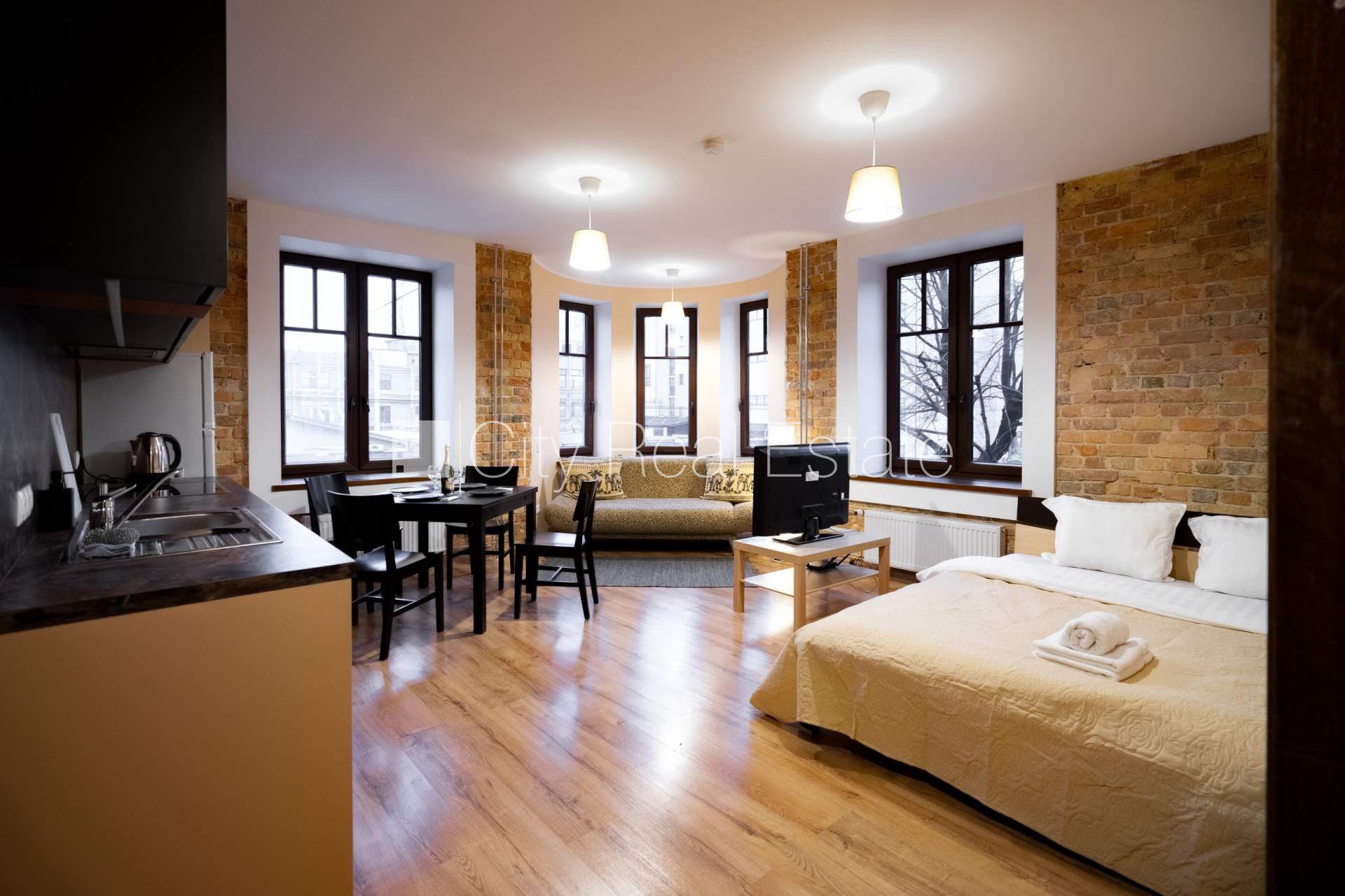 1 istabu dzīvoklis Rīga, Centrs, 32 m², izīrē, Foto 1 no 10