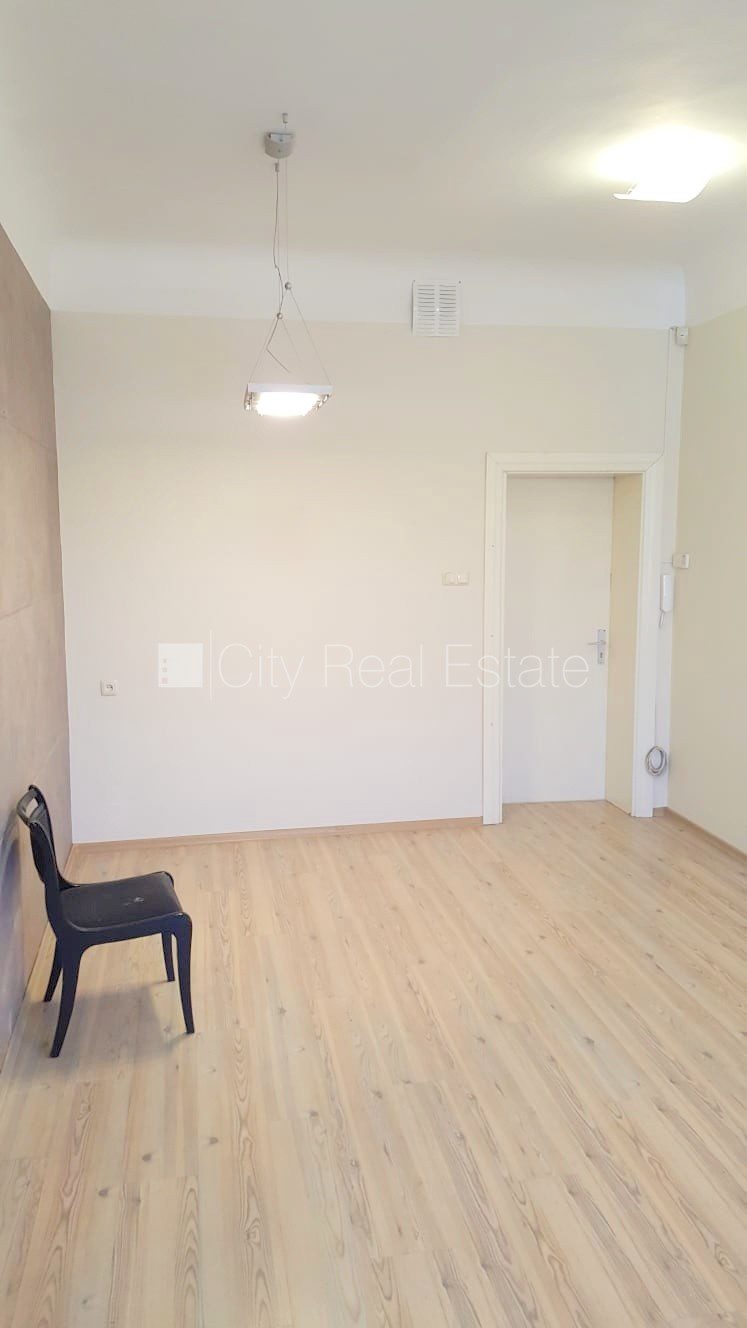 Commercial premises for rent in Riga, City Centre, 23 m², Photo 9 of 10