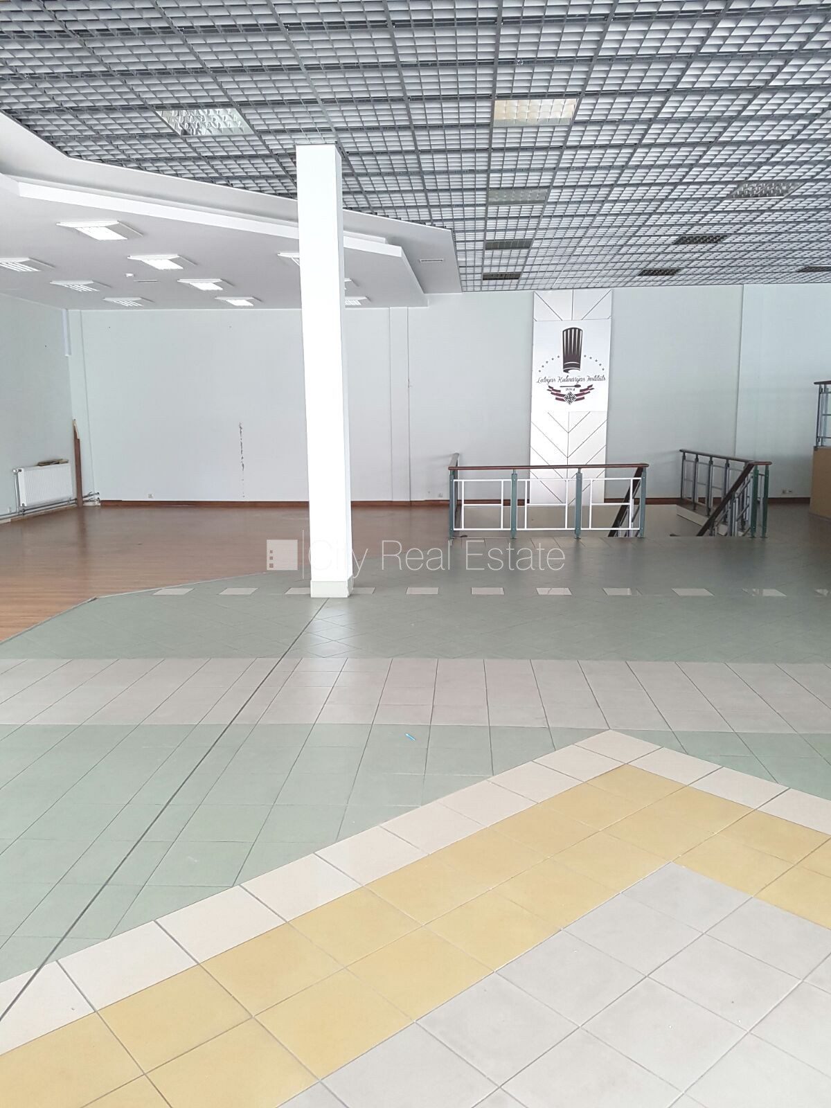 Äripind Rīga, Latgales apkaime, 434 m², üür, Foto 1 / 9