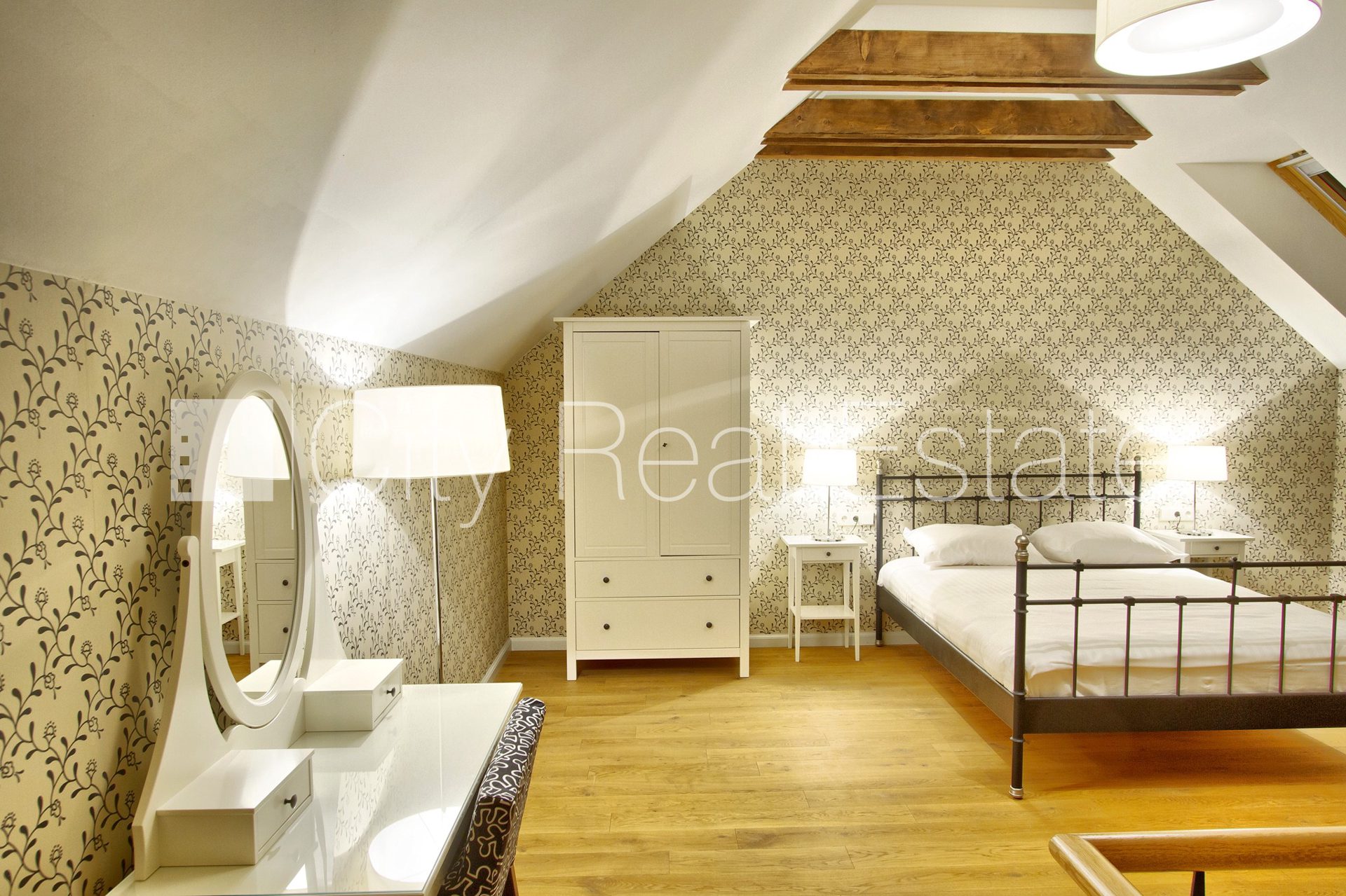 3-комнатная квартира в Юрмала, Дзинтари, 82 м², аренда, Фото 3 из 10