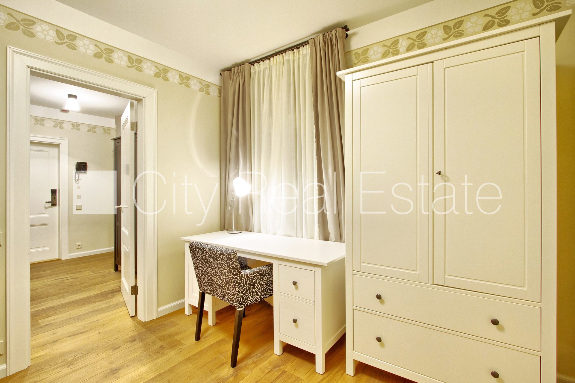 3-комнатная квартира в Юрмала, Дзинтари, 82 м², аренда, Фото 5 из 10