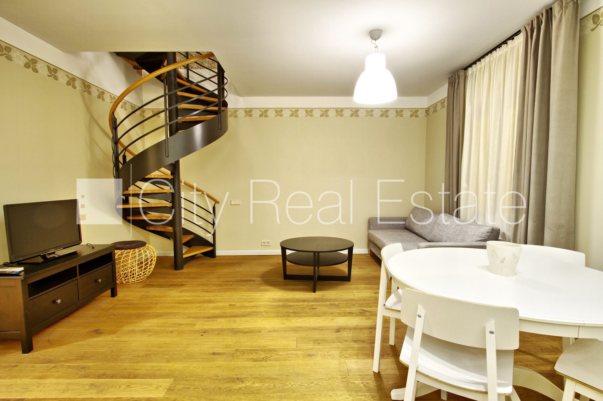 3-комнатная квартира в Юрмала, Дзинтари, 82 м², аренда, Фото 6 из 10