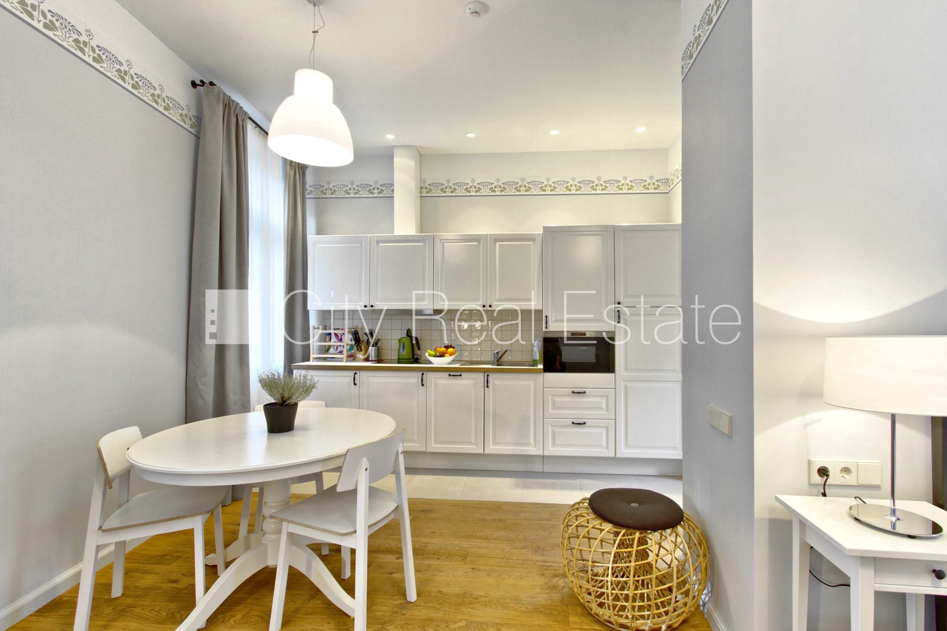 1-room apartment for rent in Jūrmala, Dzintari, 40 m², Photo 1 of 10