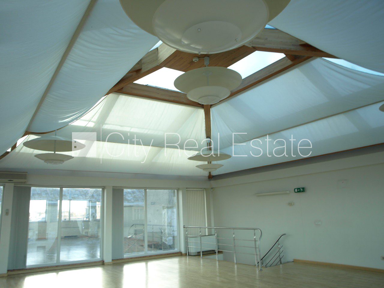 Commercial premises for rent in Riga, City Centre, 482 m², Photo 1 of 10