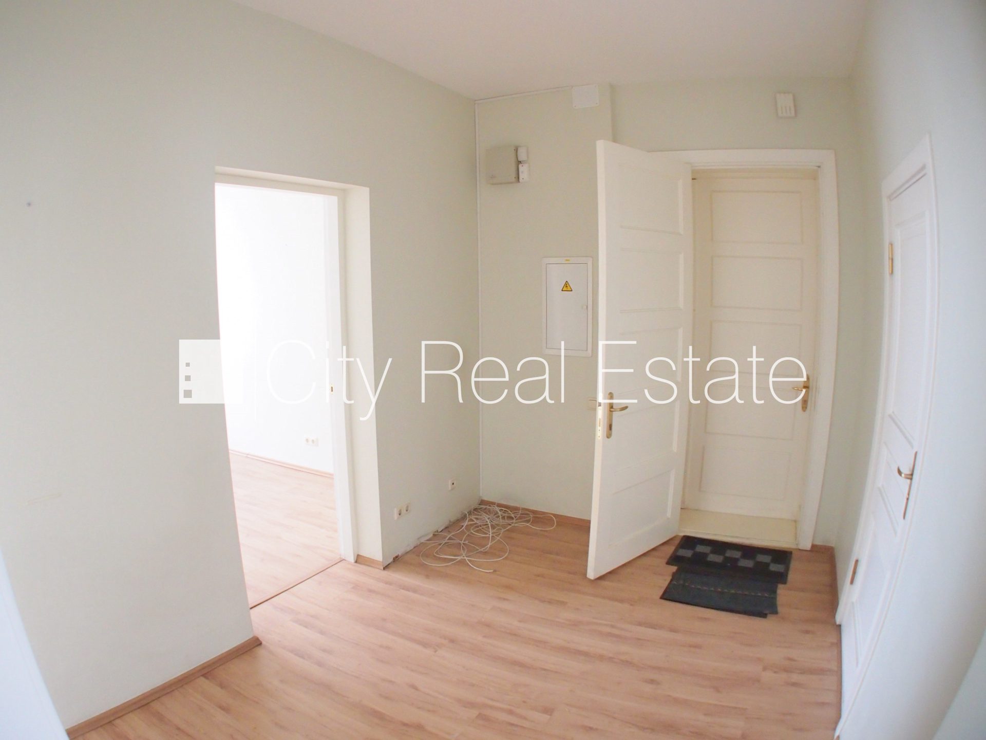 2-комнатная квартира в Рига, Центр, 97 м², аренда, Фото 3 из 10