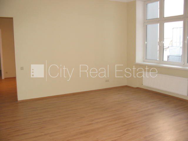 2-комнатная квартира в Рига, Центр, 97 м², аренда, Фото 9 из 10