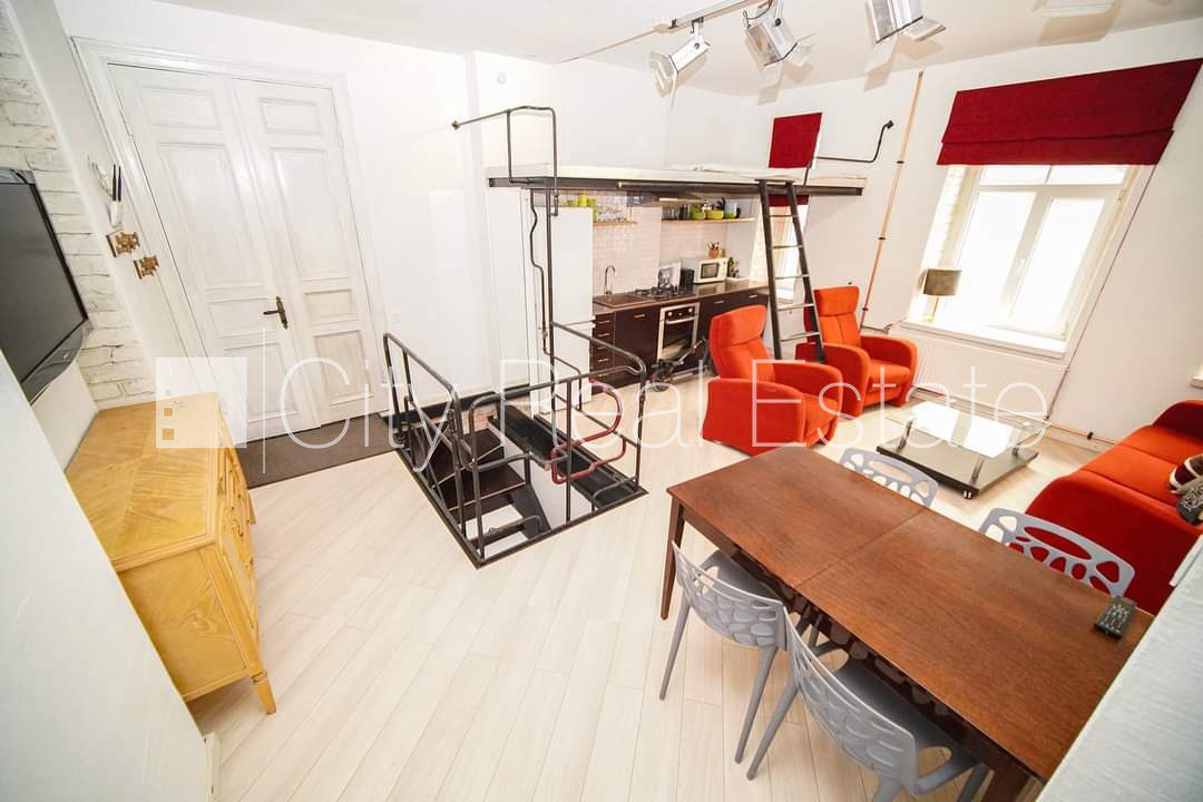 3 istabu dzīvoklis Rīga, Centrs, 70 m², izīrē, Foto 3 no 10