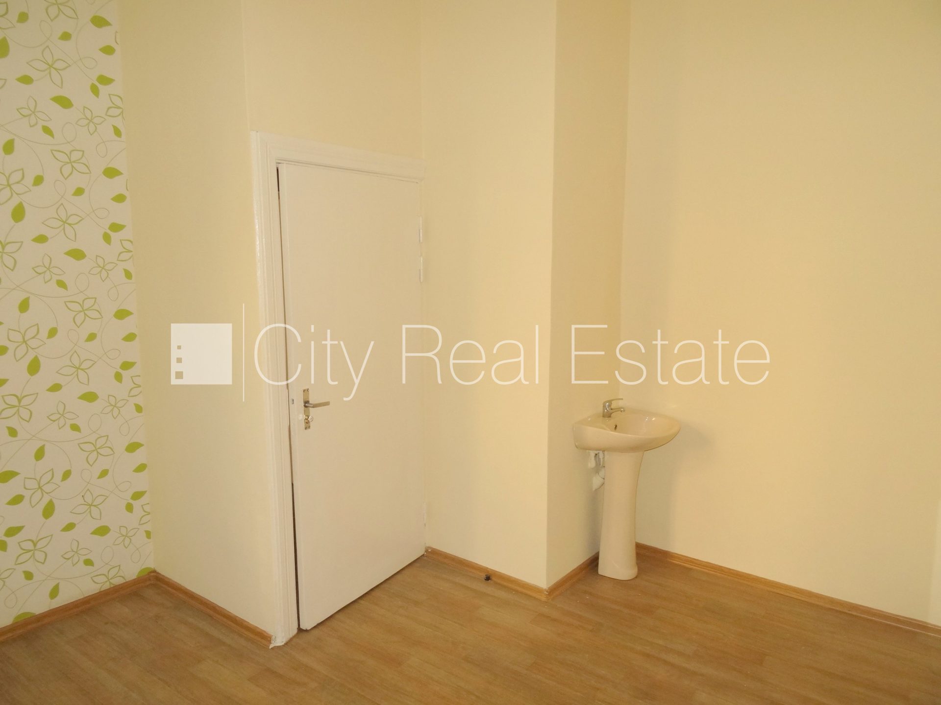 Komerctelpas Rīga, Centrs, 30 m², izīrē, Foto 2 no 10