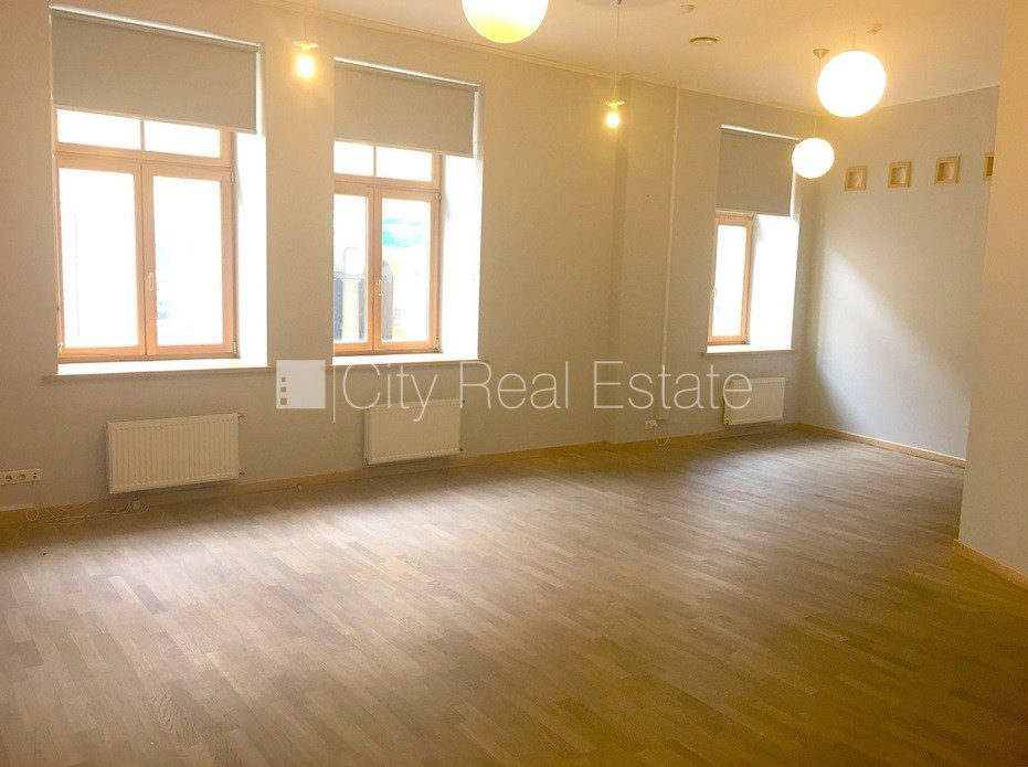 Commercial premises for rent in Riga, City Centre, 190 m², Photo 1 of 10