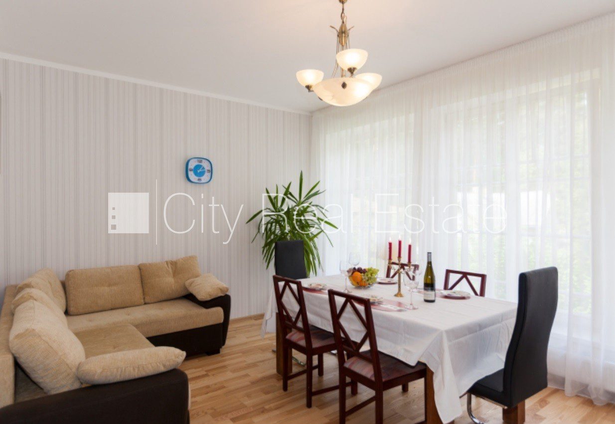 3 istabu dzīvoklis Jūrmala, Bulduri, 72 m², izīrē, Foto 3 no 10
