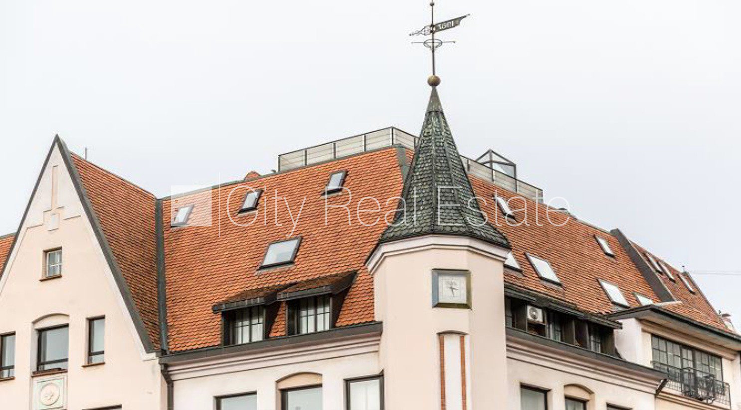 Māja Rīga, Vecrīga, 2969 m², izīrē, Foto 2 no 10