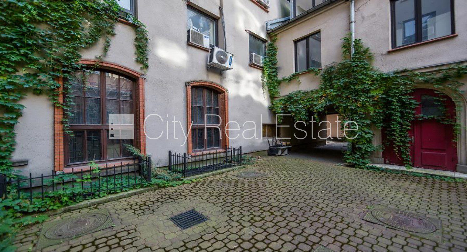 Māja Rīga, Vecrīga, 2969 m², izīrē, Foto 5 no 10