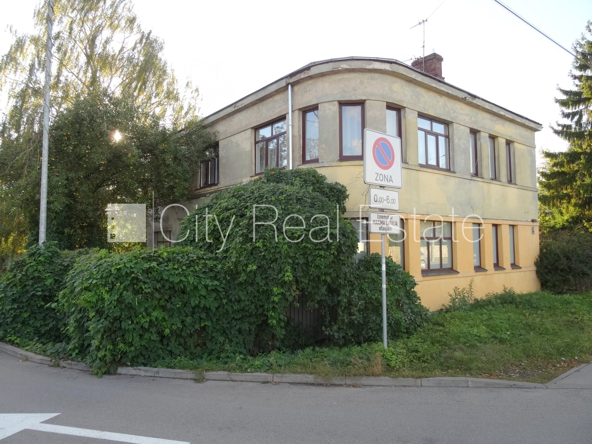 House for sale in Riga, Purvciems, 225 m², Photo 2 of 10