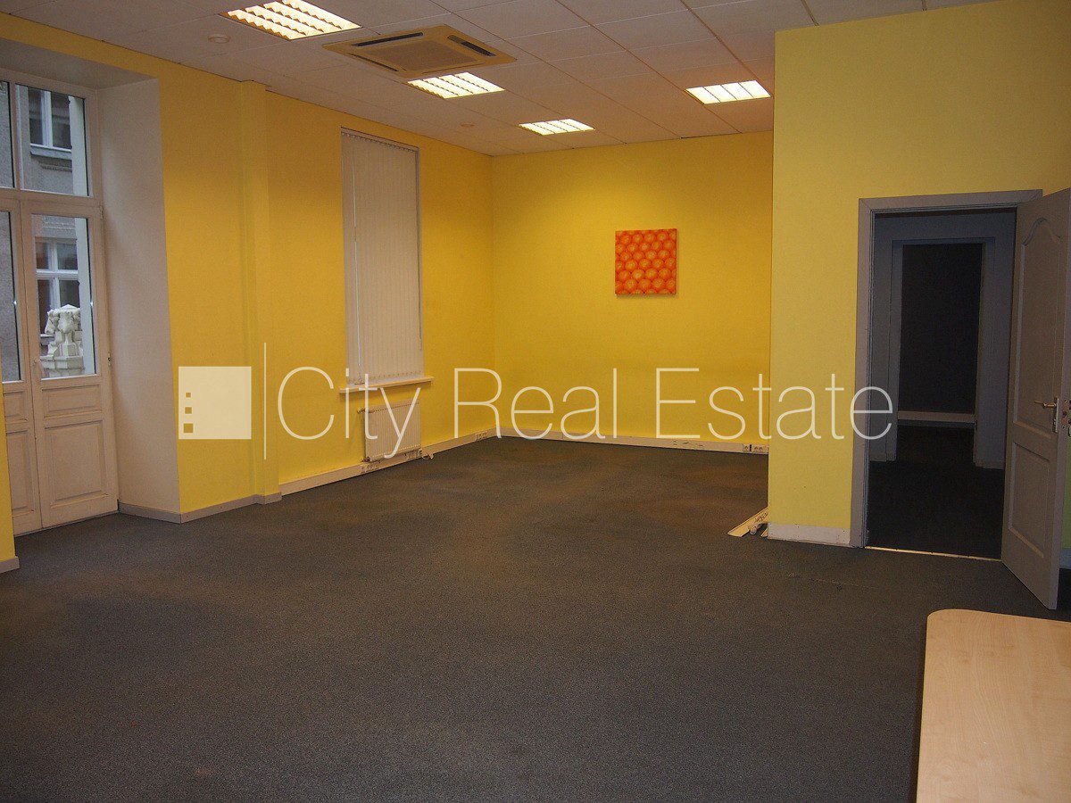Äripind Rīga, Vecrīga, 104 m², üür, Foto 1 / 10