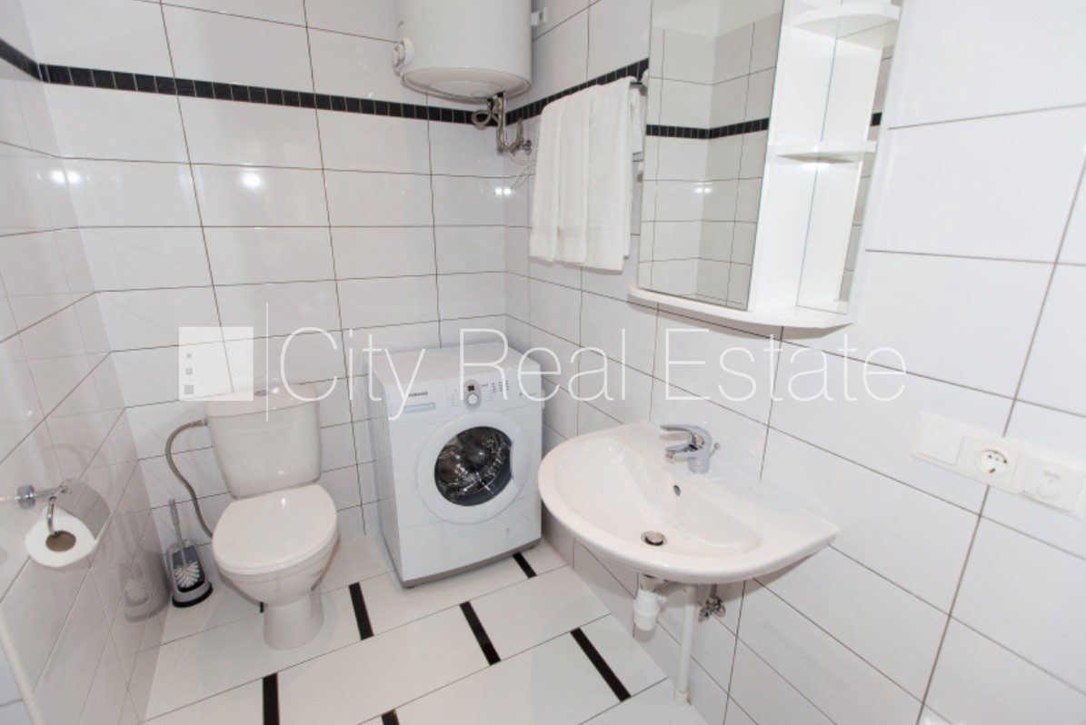 2 istabu dzīvoklis Jūrmala, Bulduri, 46 m², izīrē, Foto 9 no 10