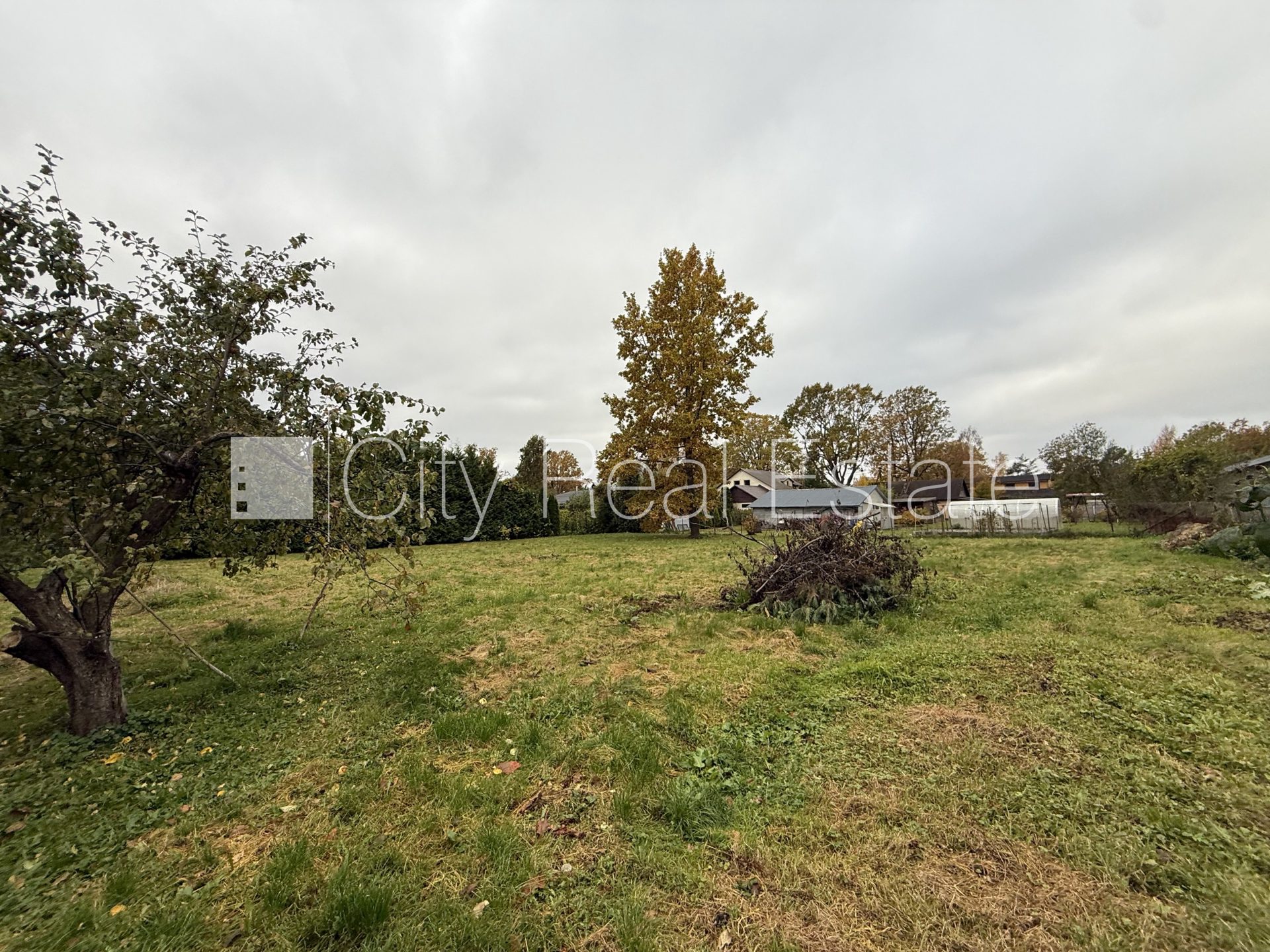 Land plot for sale in Jūrmala, Melluži, 1000 m², Photo 1 of 4