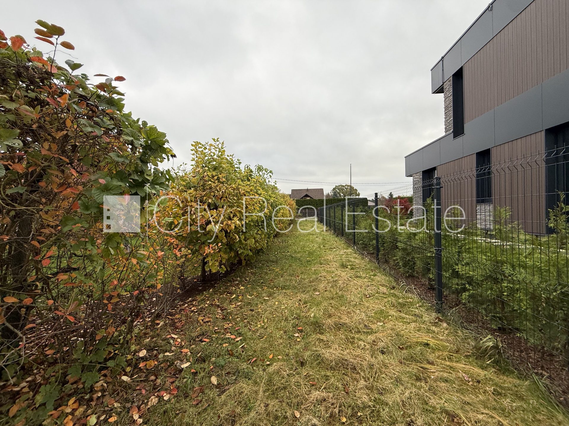 Land plot for sale in Jūrmala, Melluži, 1000 m², Photo 3 of 4