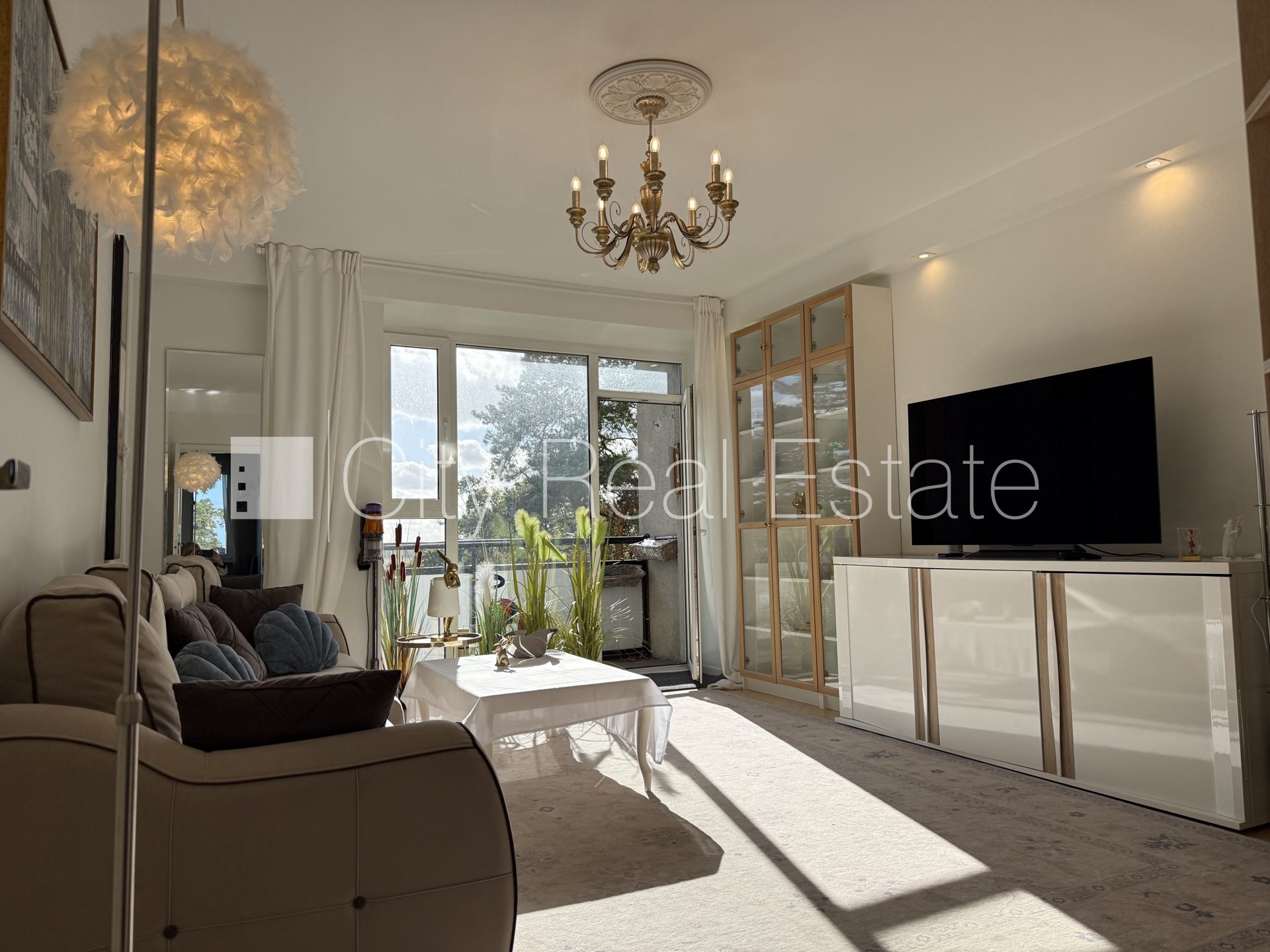 2 istabu dzīvoklis Jūrmala, Majori, 54 m², pārdod, Foto 1 no 10